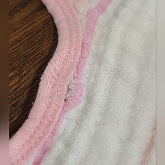 Aden + Anais pink muslin baby bibs, stripes and elephants, set of 2 - Picture 4 of 6